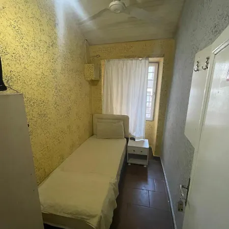 Ersoy Efe * אנטליה